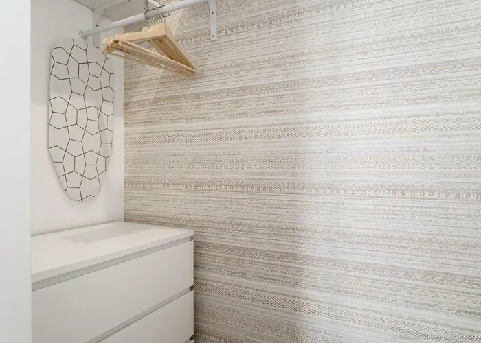 Estefania - Center *